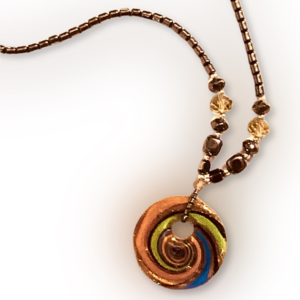 HANDCRAFTED GLASS PENDANT NECKLACE Circle Swirl Glimmer Normcore Hematite Beads